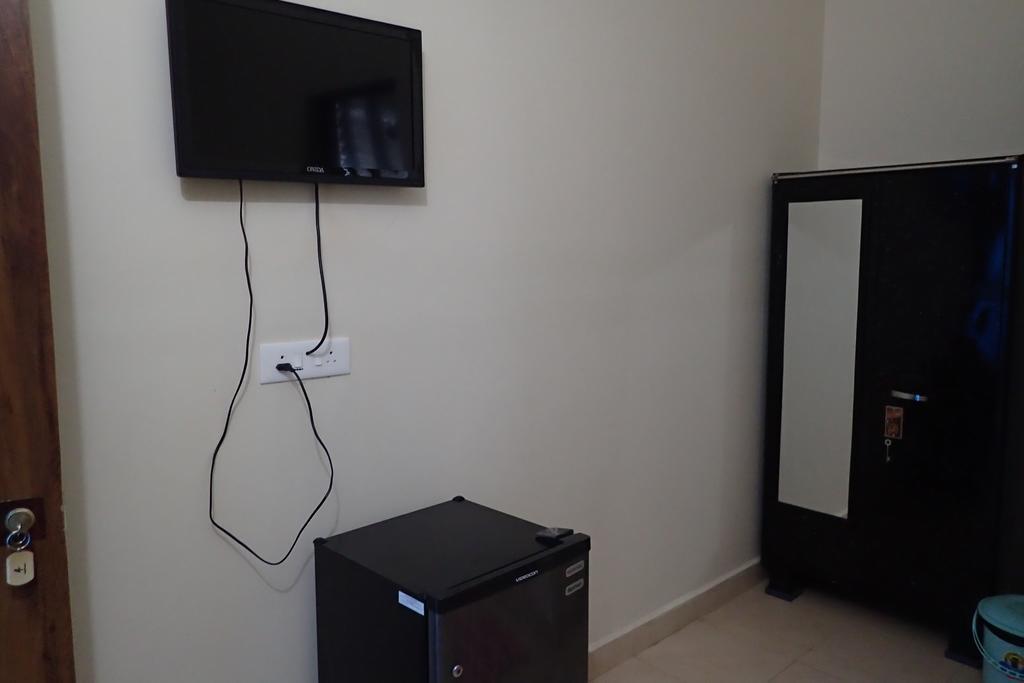 Bella Guest House Калангуте Екстериор снимка