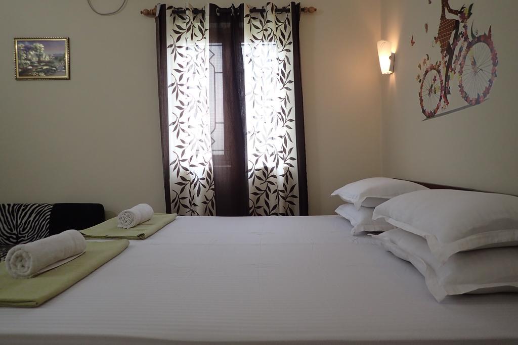 Bella Guest House Калангуте Екстериор снимка