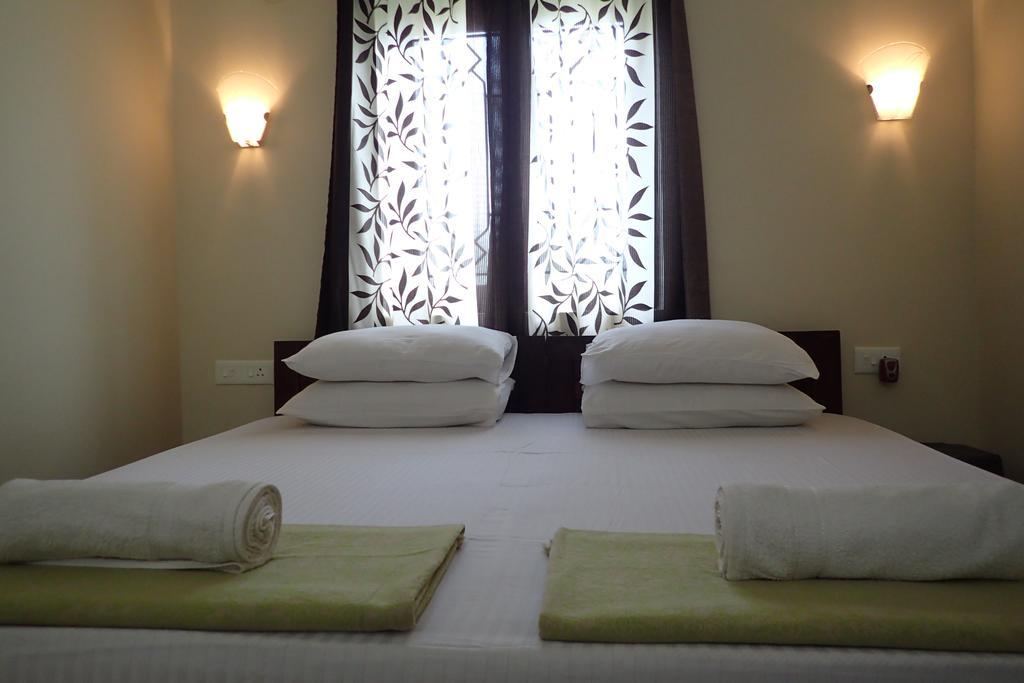 Bella Guest House Калангуте Екстериор снимка