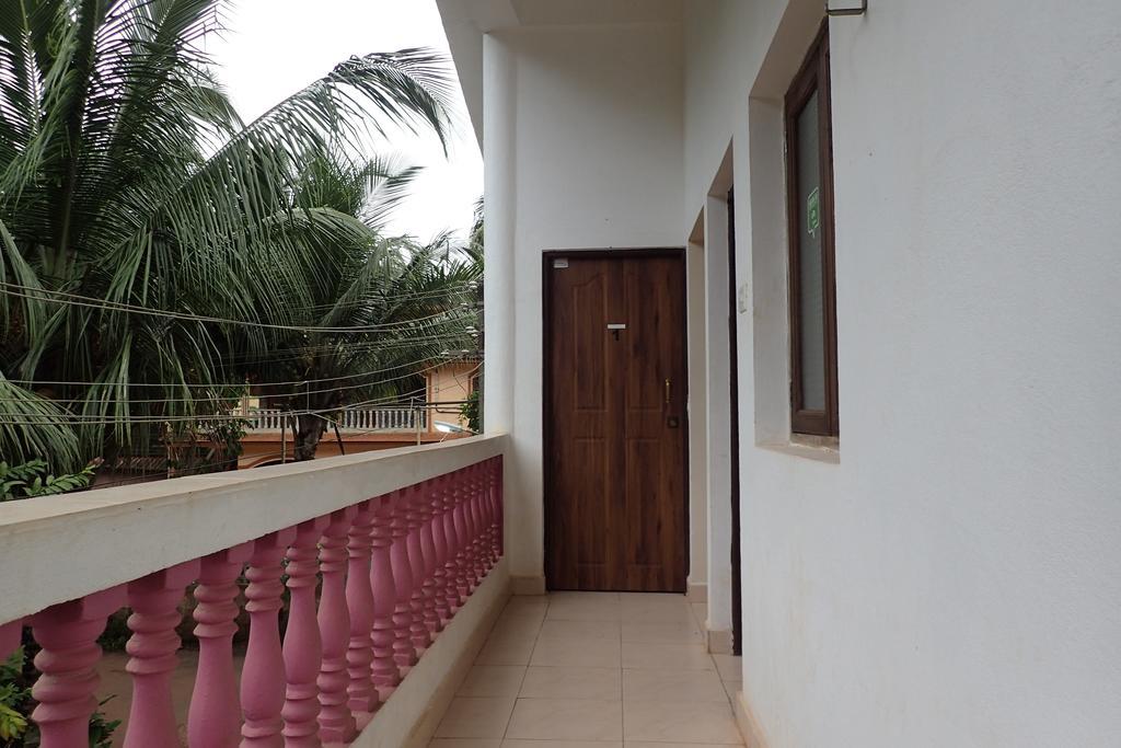 Bella Guest House Калангуте Екстериор снимка