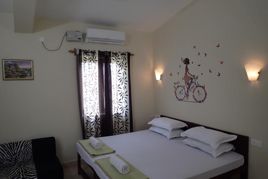 Bella Guest House Калангуте Екстериор снимка