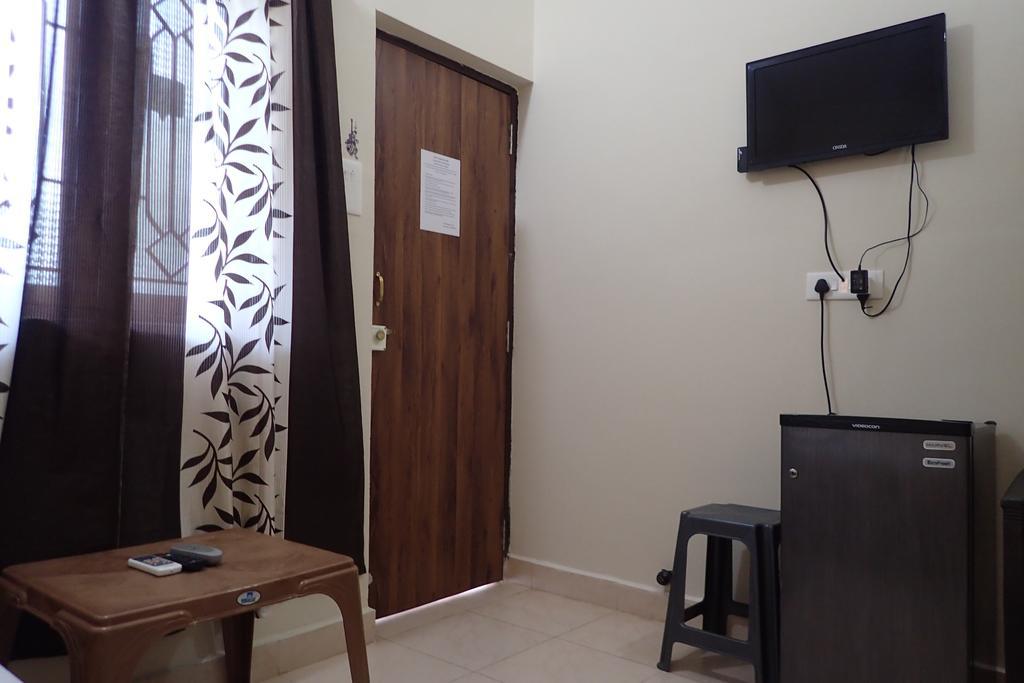 Bella Guest House Калангуте Екстериор снимка