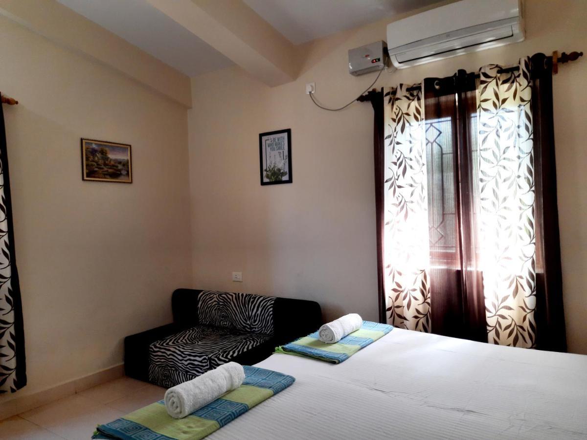 Bella Guest House Калангуте Екстериор снимка